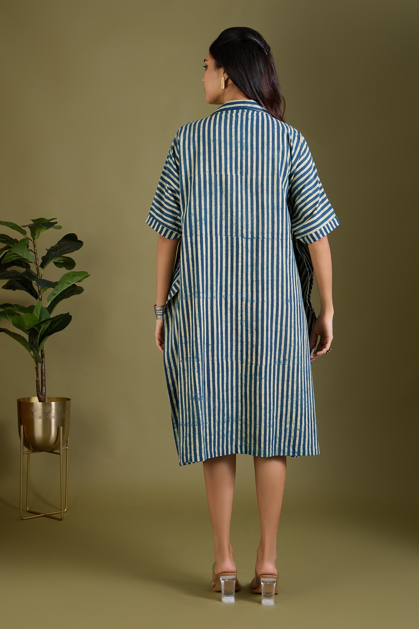 Maati Craft Sapphire Waves Button Down Kaftan Tunic