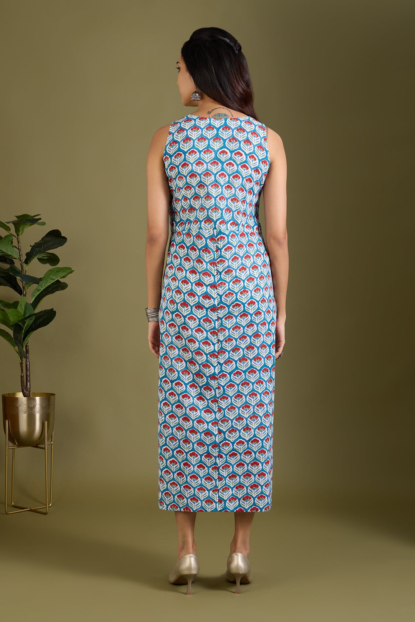 Maati Craft Azure Scarlet Buds V-neck Button Down Dress