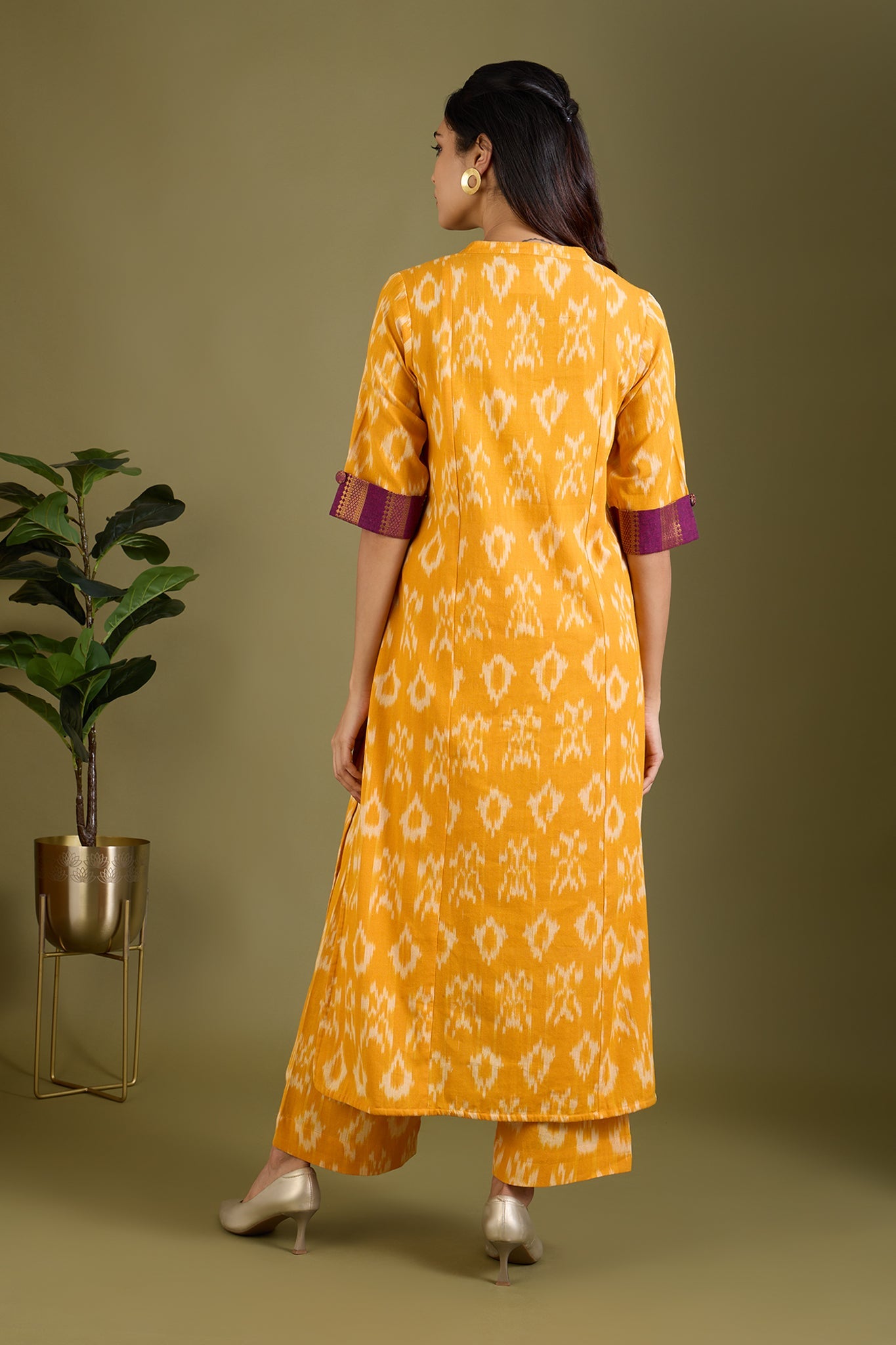 Maati Craft Co-ord Set Gilded Marigold Radiance Long Panel Kurta (Set of 2)