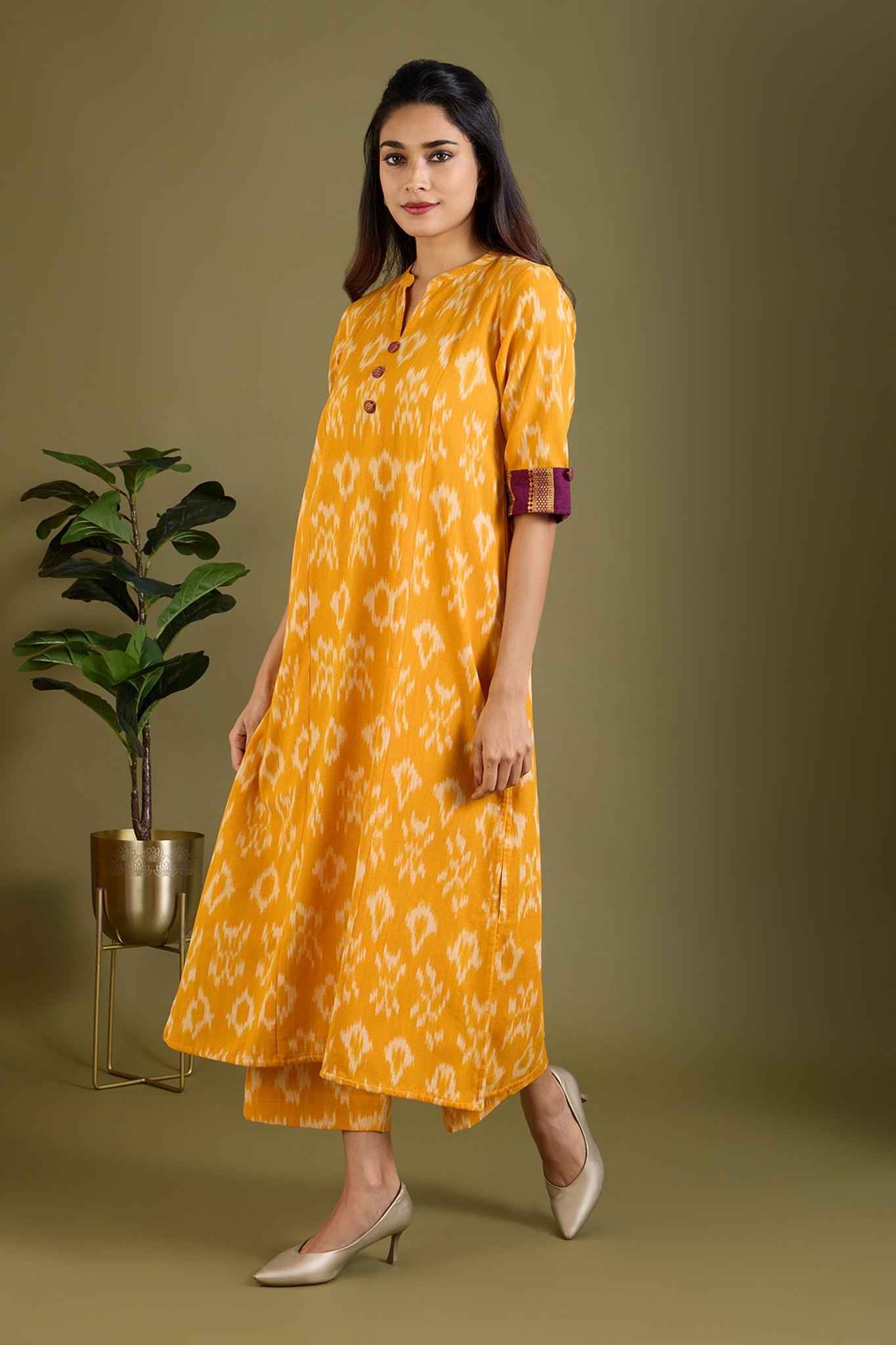 Maati Craft Co-ord Set Gilded Marigold Radiance Long Panel Kurta (Set of 2)