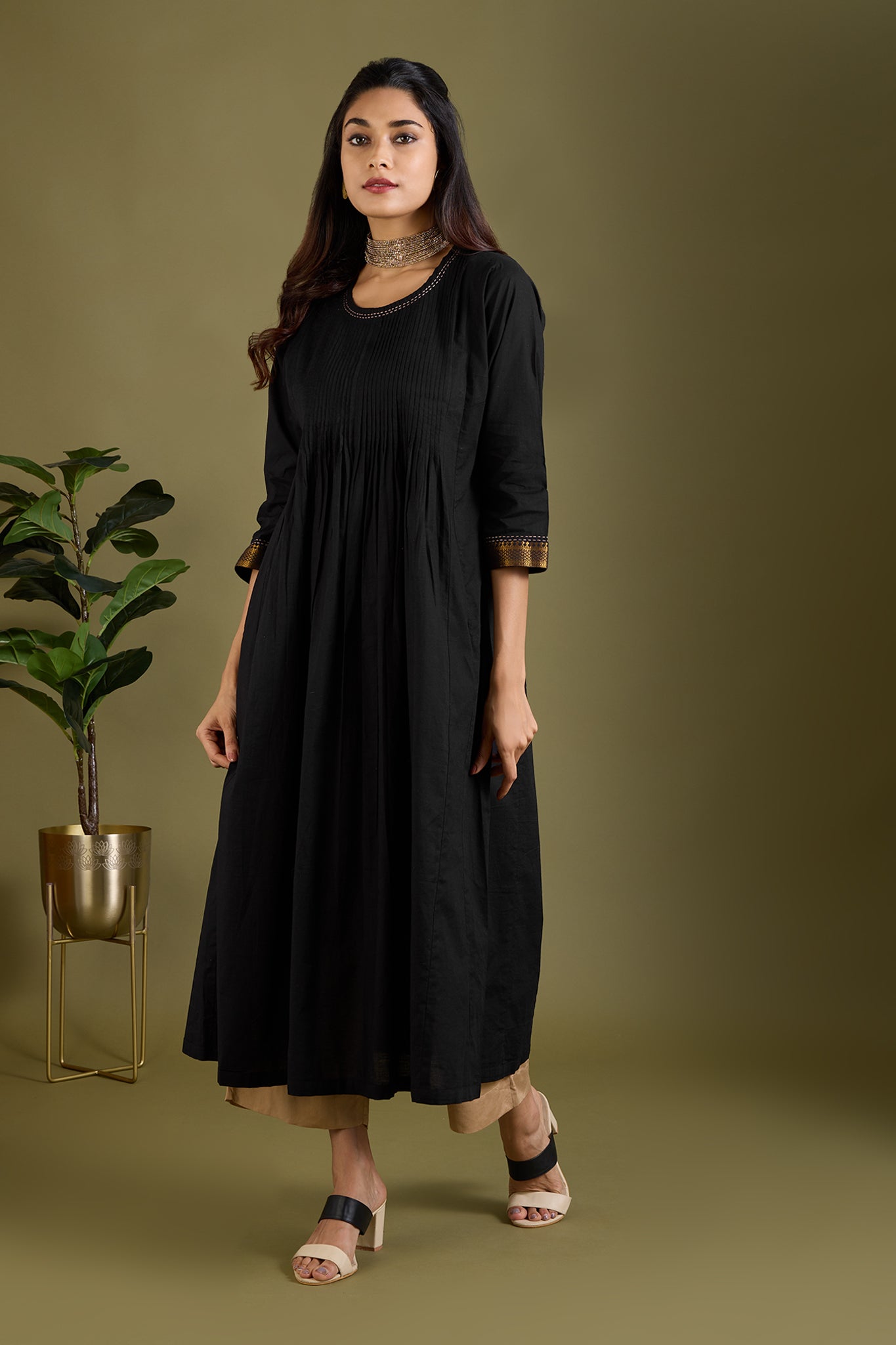 Maati Craft Midnight Gold Pintuck Yoke & Sleeve Kalidar