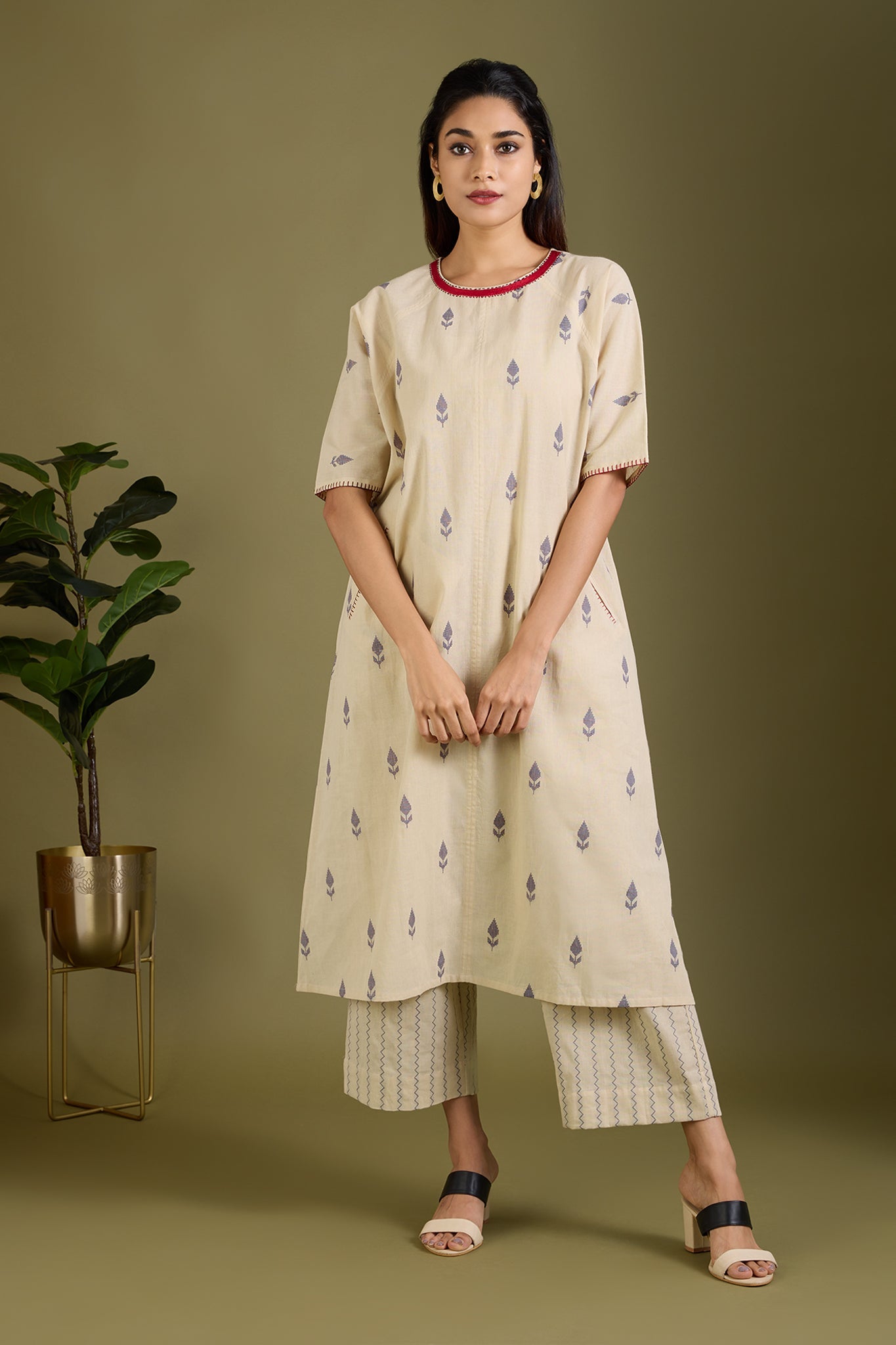 Maati Craft Co-ord set Sandstone Leaves drop shoulder tunic & pants (set of 2)