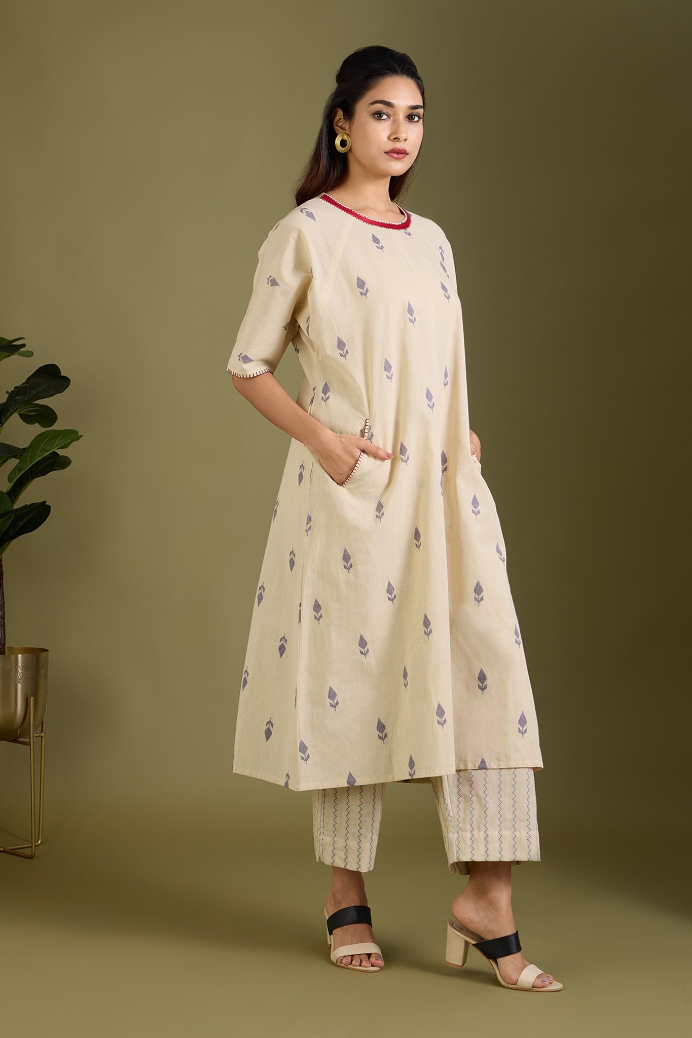 Maati Craft Co-ord set Sandstone Leaves drop shoulder tunic & pants (set of 2)