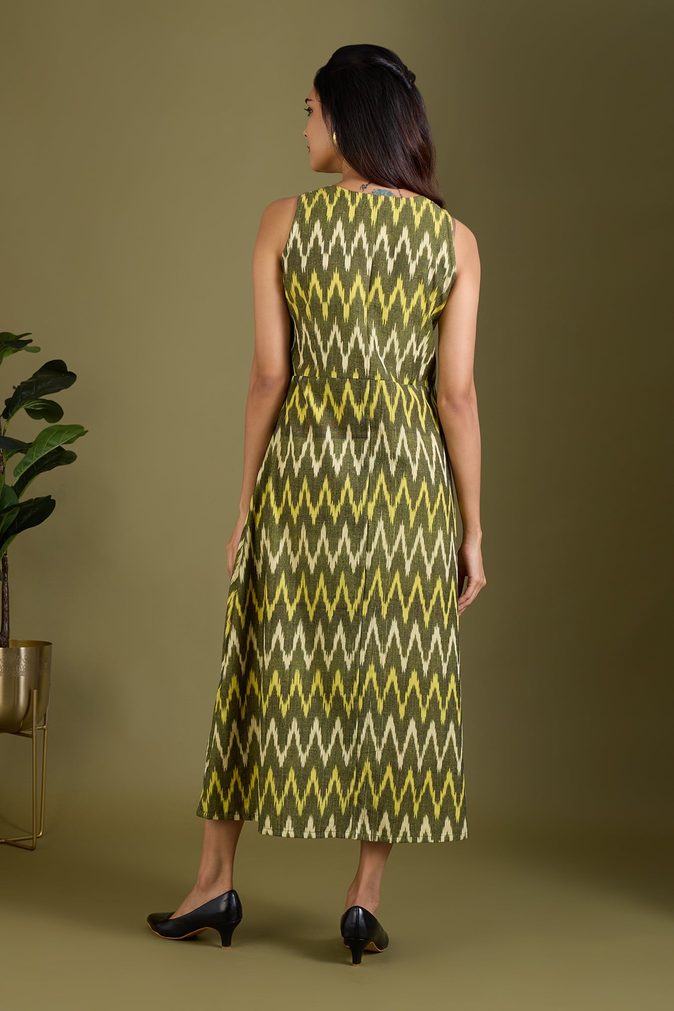 Maati Craft Earthy Zigzag Glow V-neck Button Down Dress