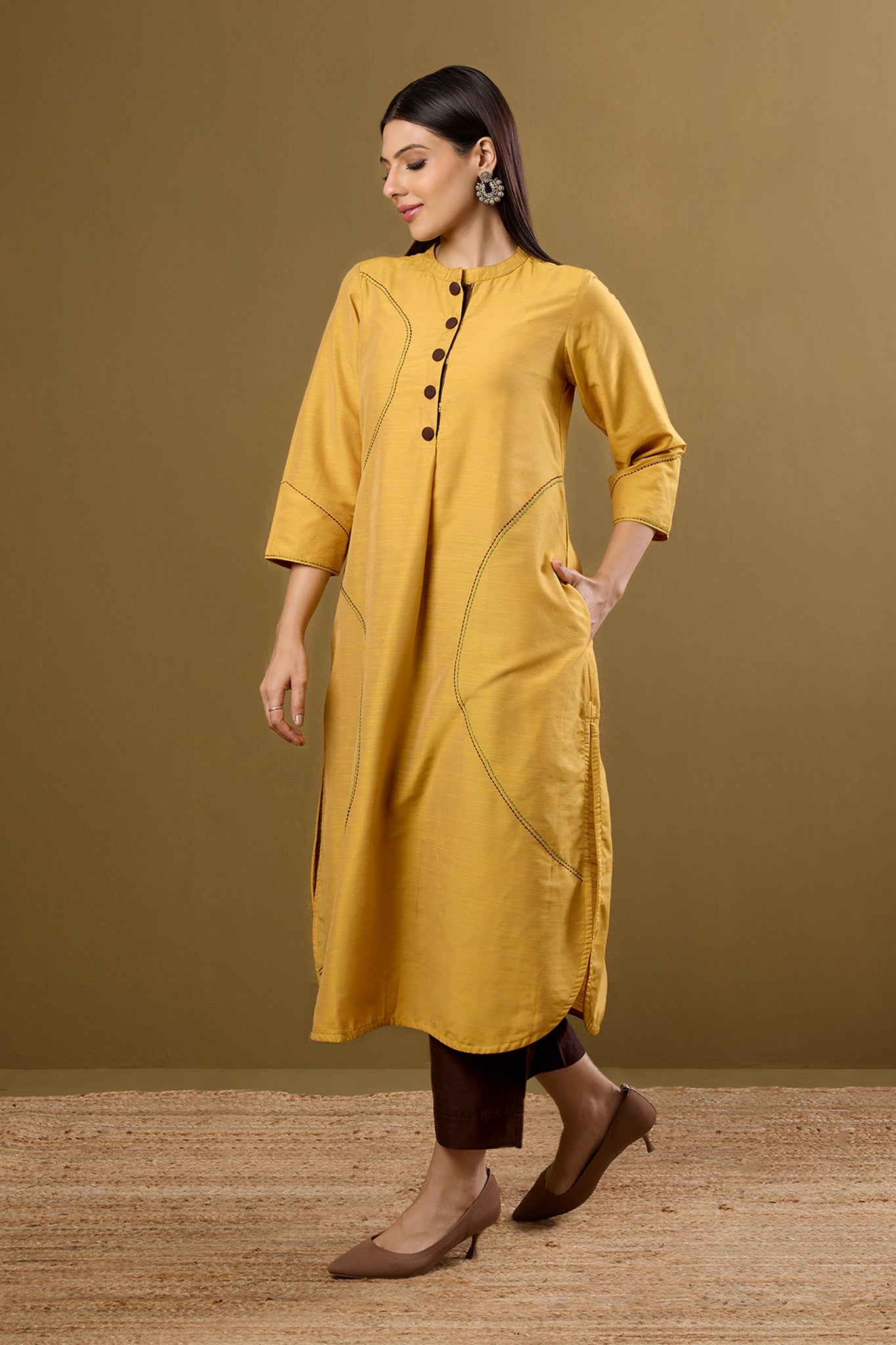 Maati Craft Golden Dawn Stand Collar Kurta with Round Hemline