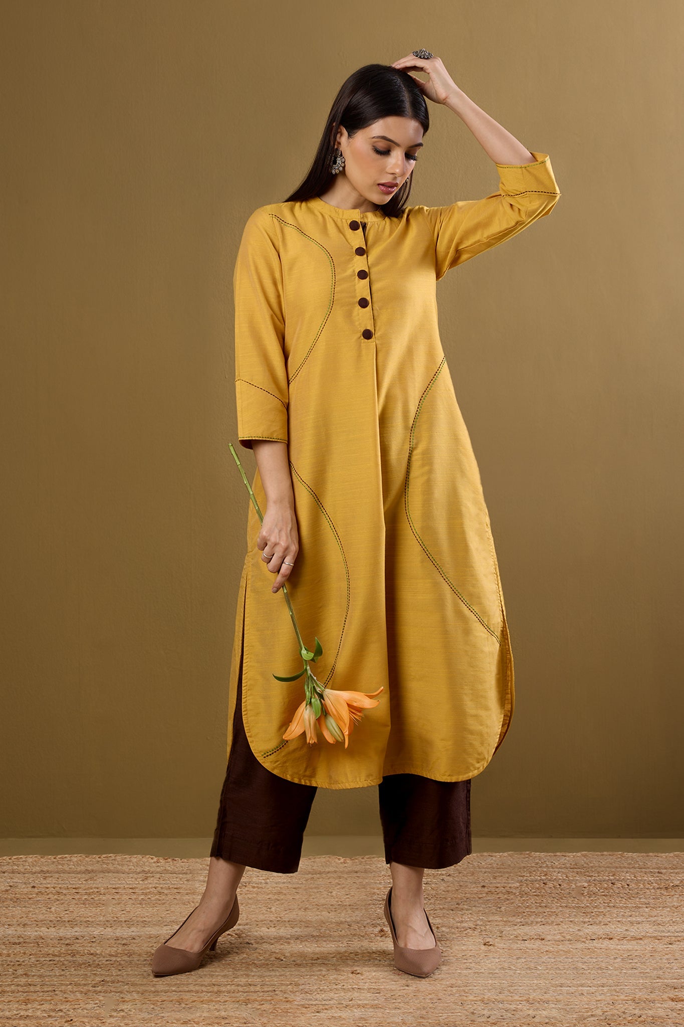 Maati Craft Golden Dawn Stand Collar Kurta with Round Hemline