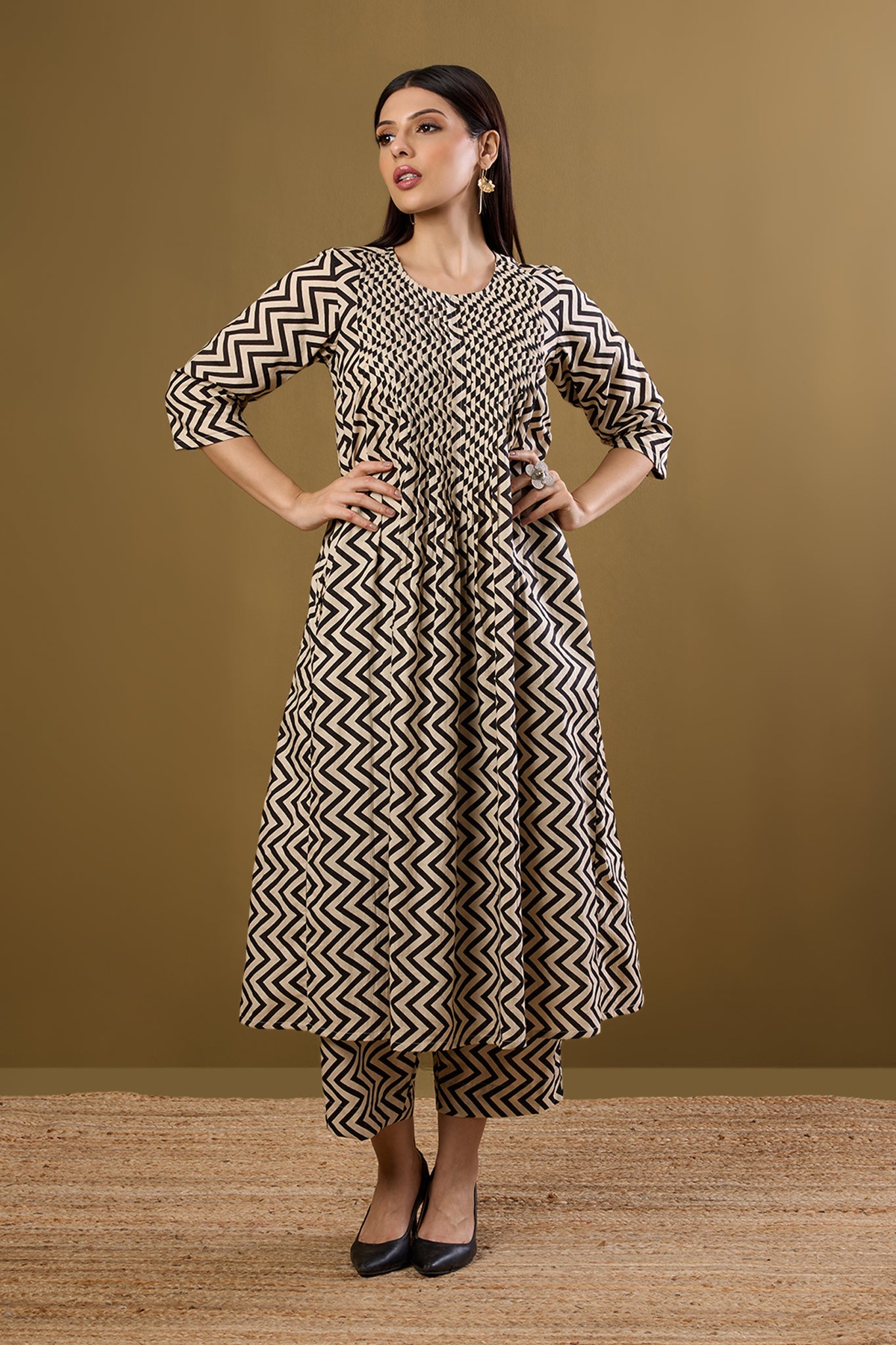 Maati Craft Co-ord Set Bold Noir Chevron Pintuck Long Dress & Pants