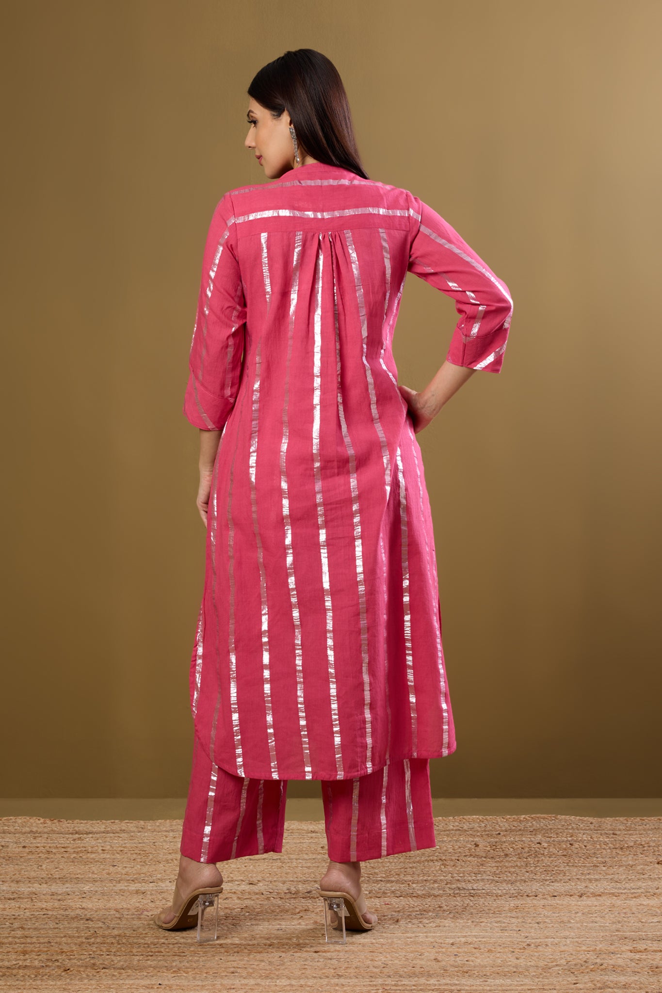 Maati Craft Co-ord Set Petal Pink & Moonbeam Silver Stand Collar Kurta with Round Hemline