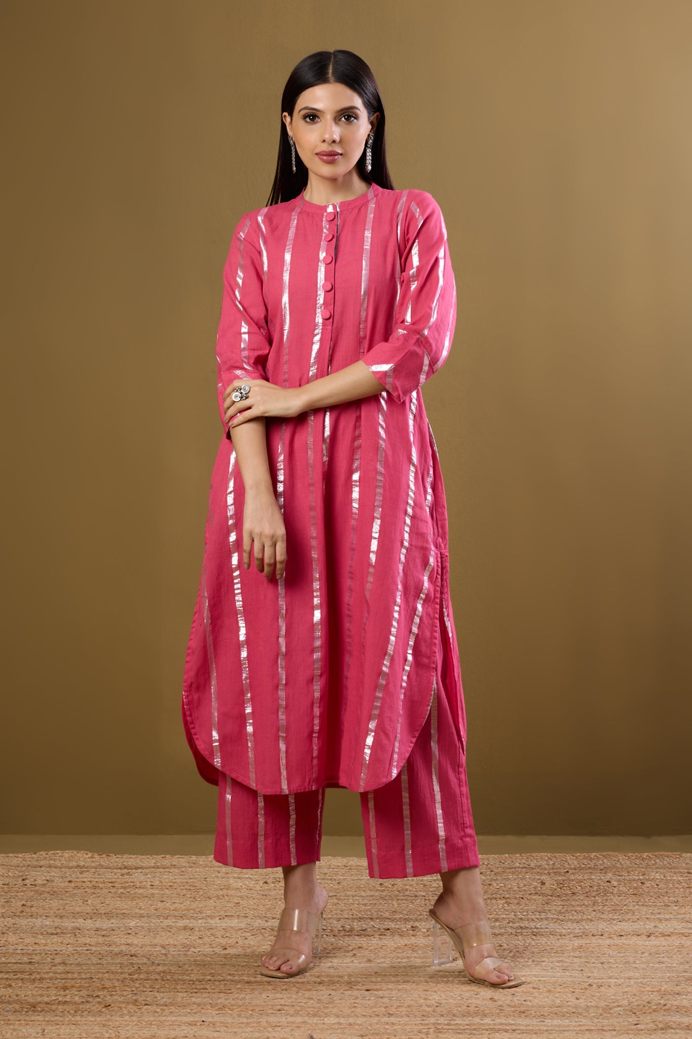 Maati Craft Co-ord Set Petal Pink & Moonbeam Silver Stand Collar Kurta with Round Hemline