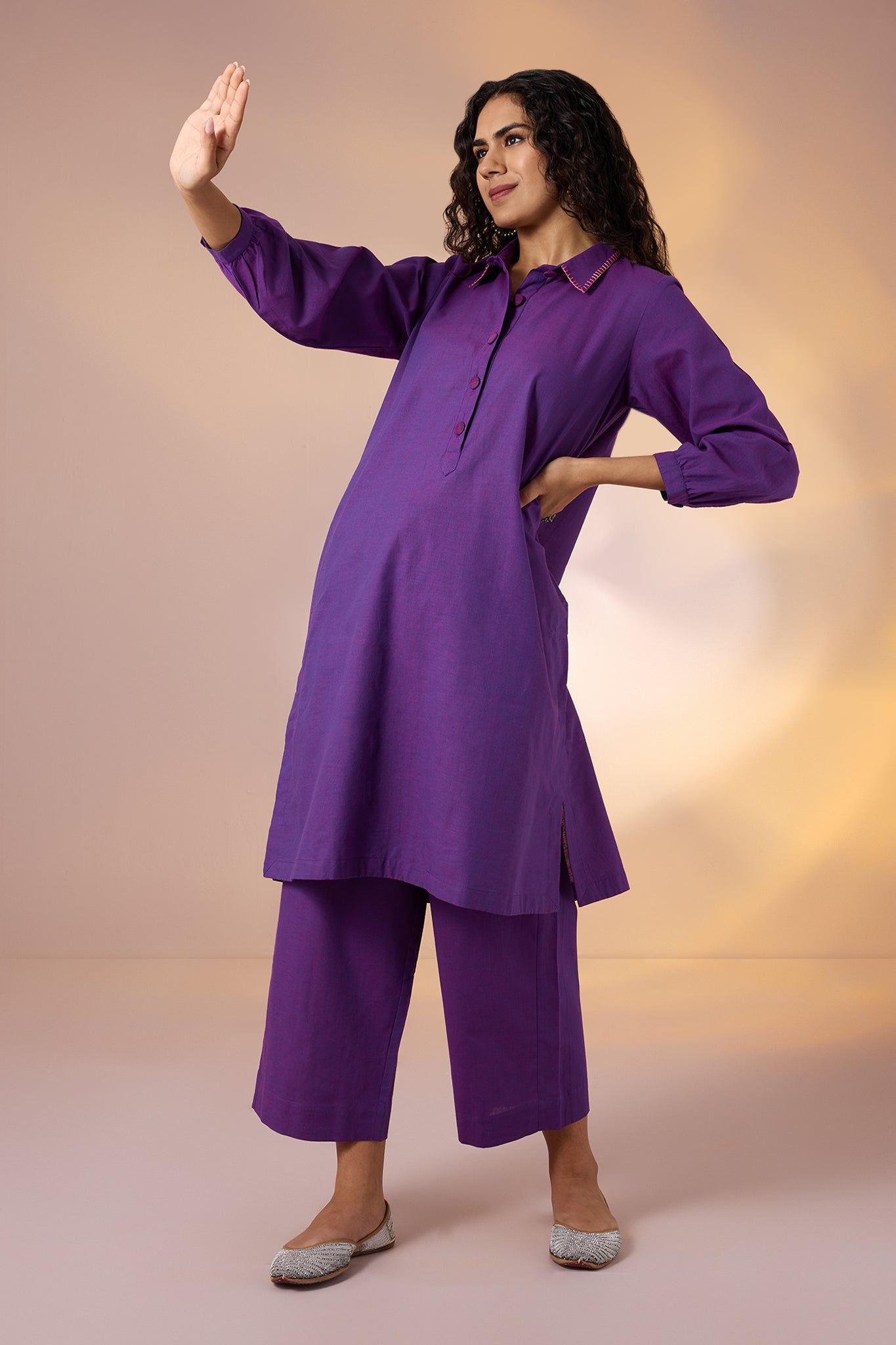 Maati Craft Gulabi Set of 2: Co-ord Set Amethyst Hue Cotton Collar Kurta & Pants