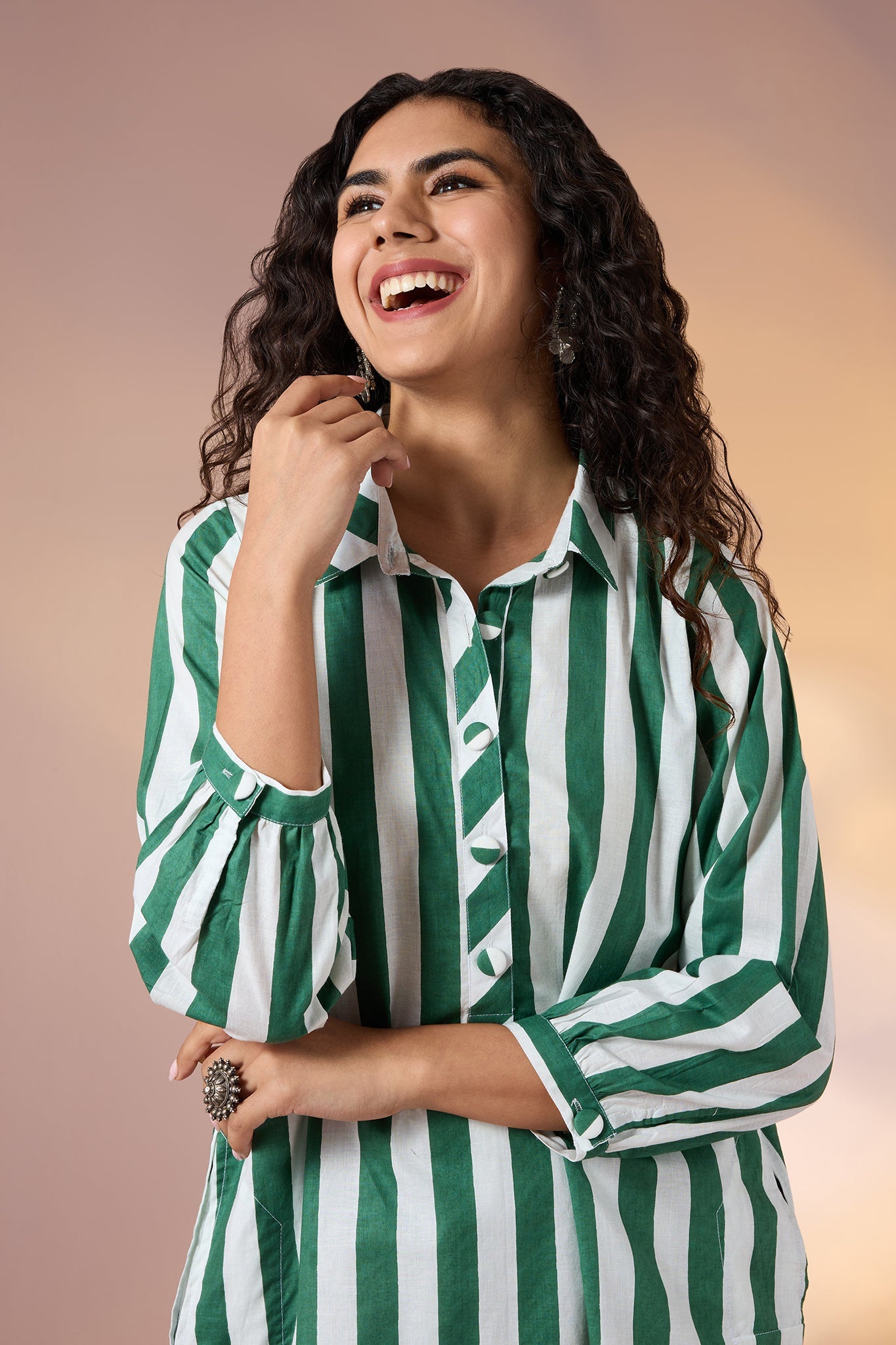 Maati Craft Gulabi Set of 2: Co-ord Set Emerald Bar Cotton Collar Kurta & Pants