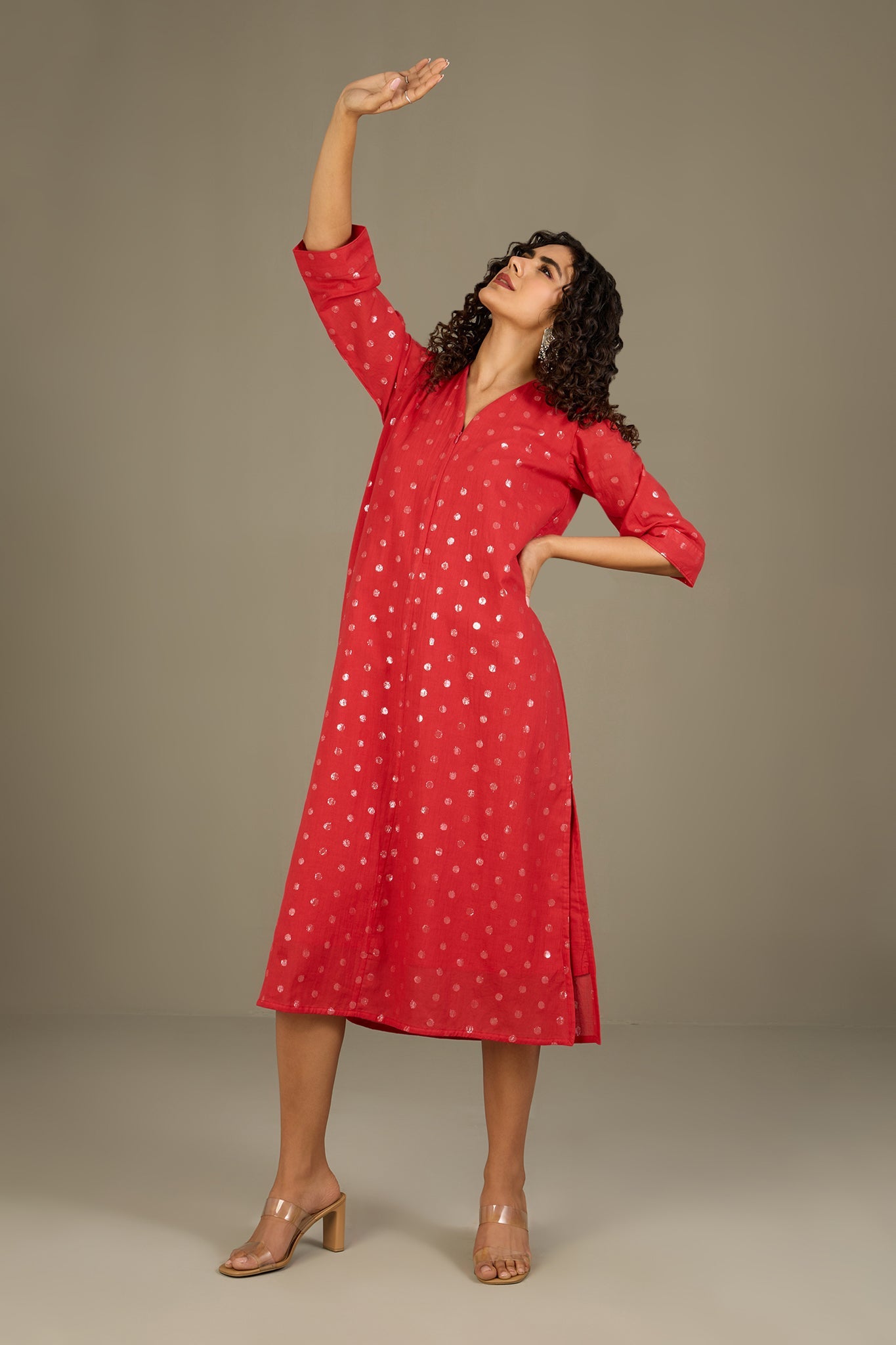 dress with zip at front