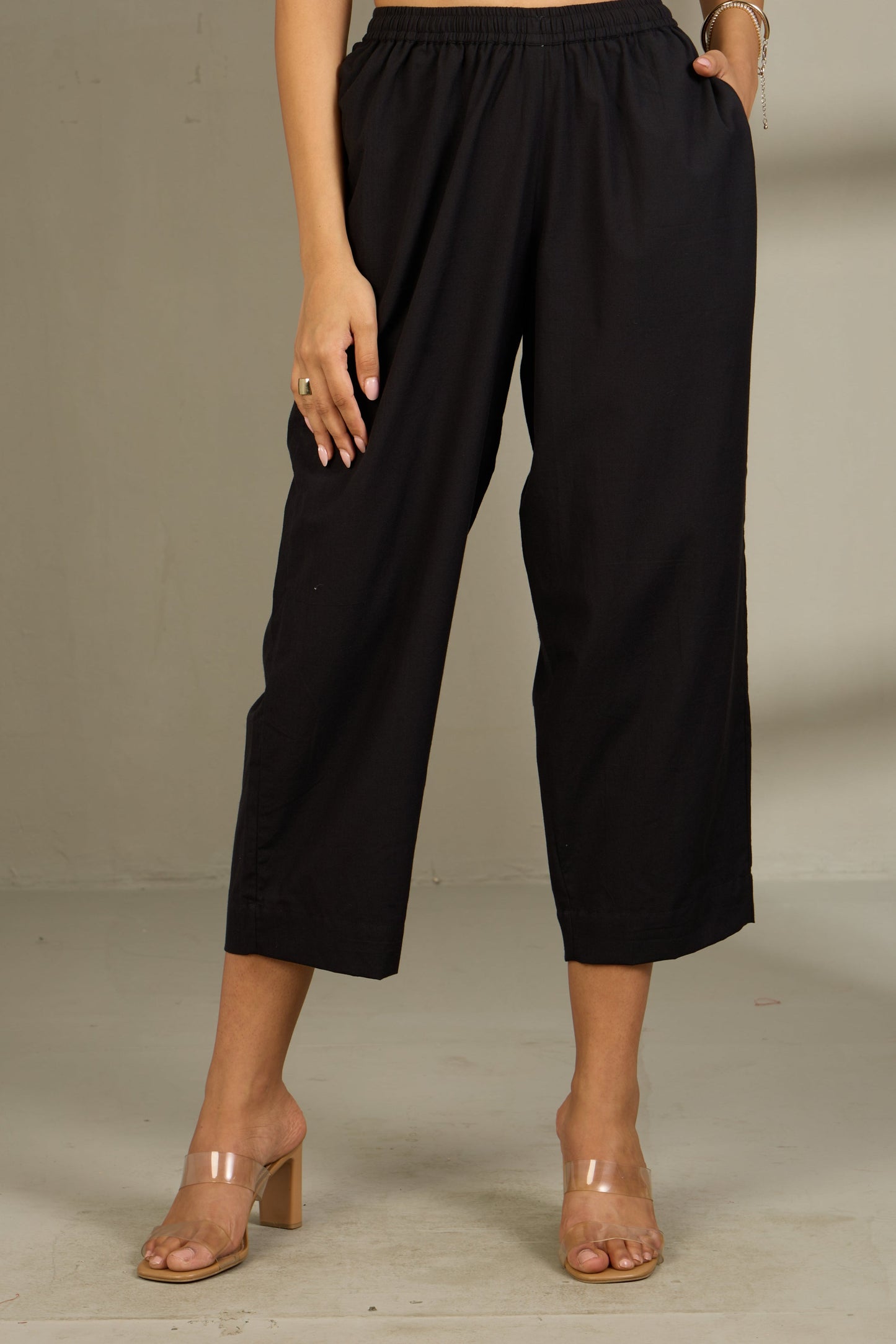 Maati Craft Co-ord Set Midnight Muse Smocked Yoke Kurta & Pants