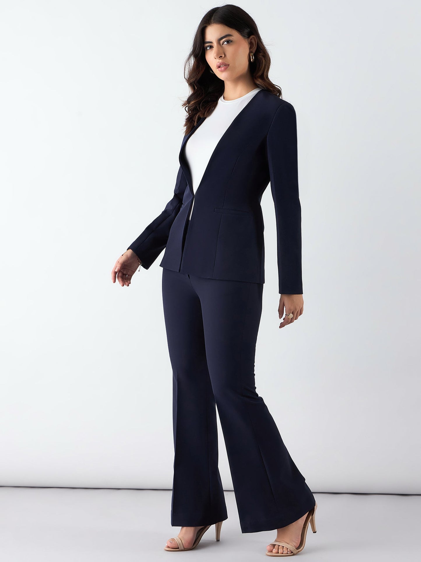 PowerSutra Minimalist Regular Fit Blazer Paired With Trouser In Stretchable Fabric