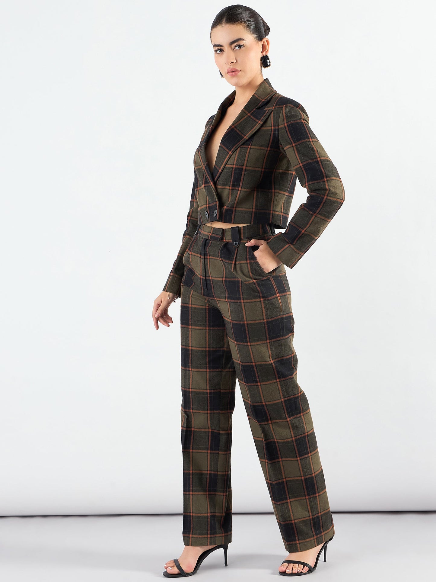 PowerSutra Notched Lapel Checkered Warm Crop Blazer With Trouser