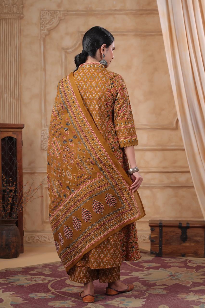 Meeval Ajrakh 3PC Set LP