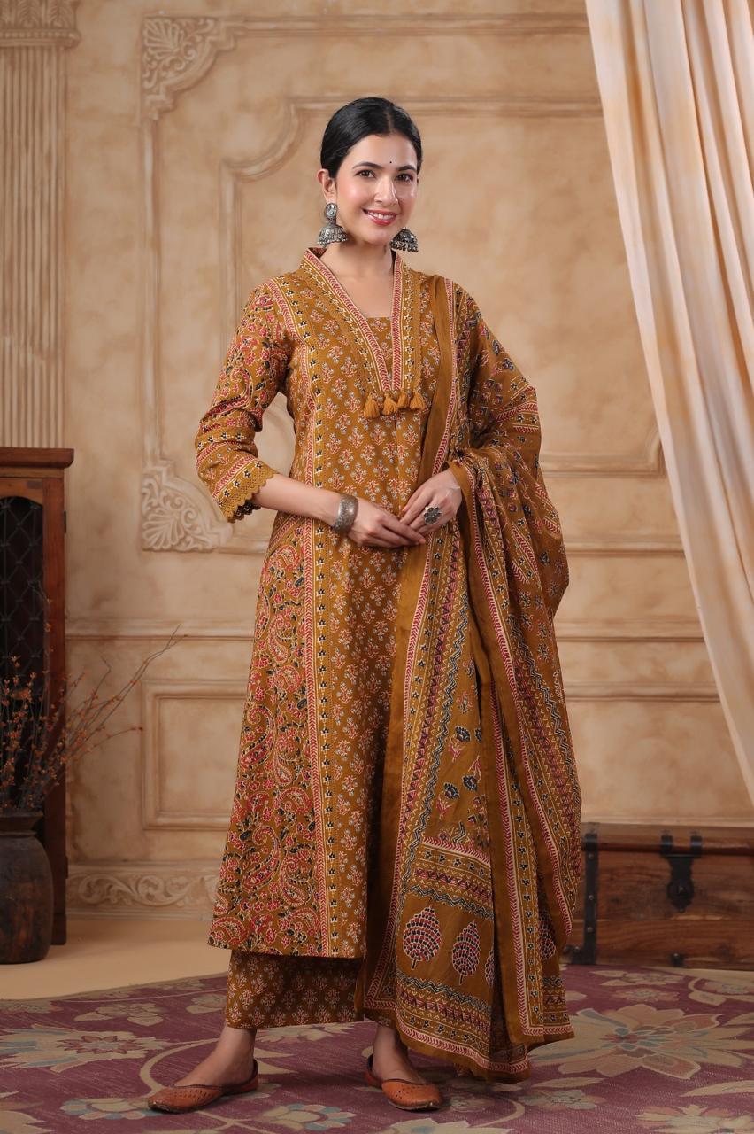 Meeval Ajrakh 3PC Set LP