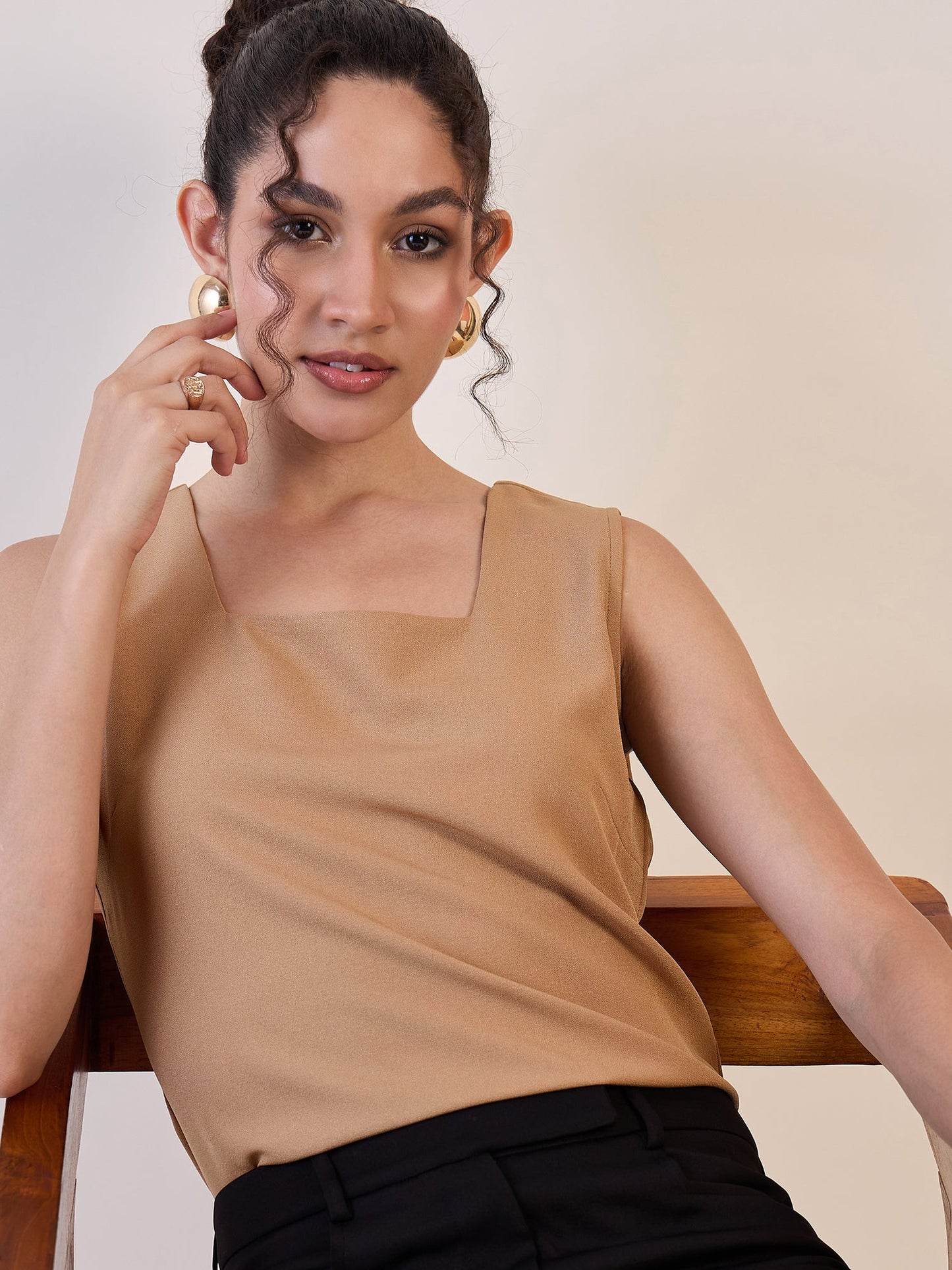 PowerSutra Beige Square Neck Basic Top
