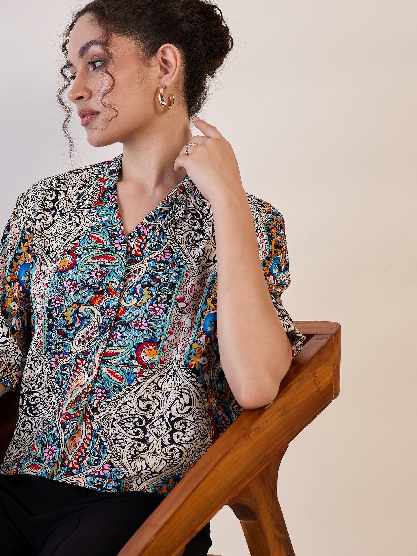 PowerSutra Multicolor Notch Collar Boxy Top