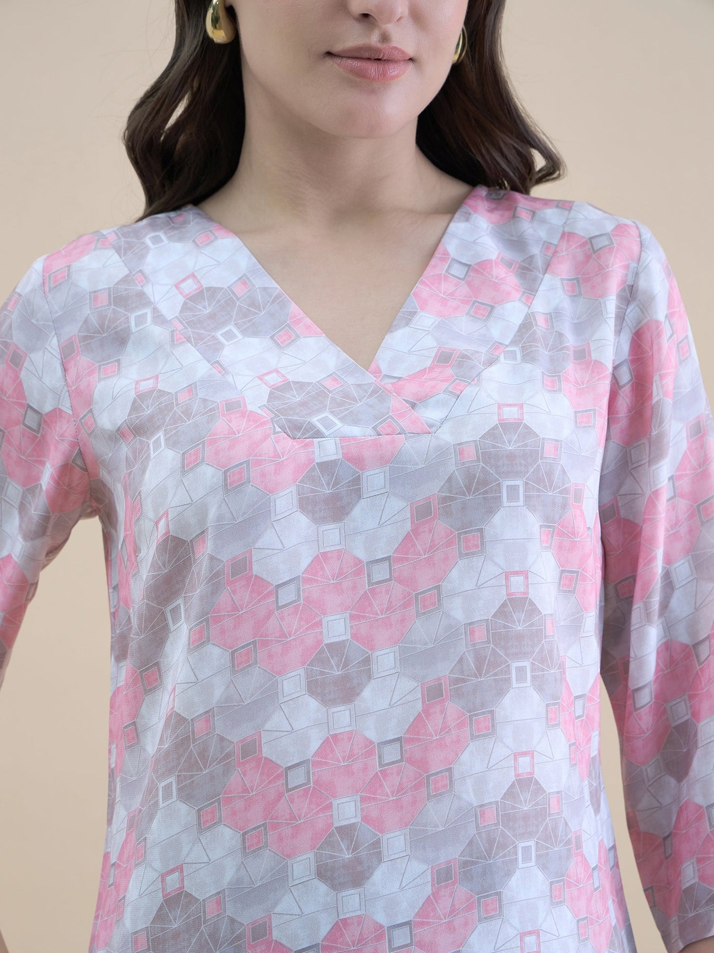 PowerSutra Geo-print V-neck loose fit women casual top