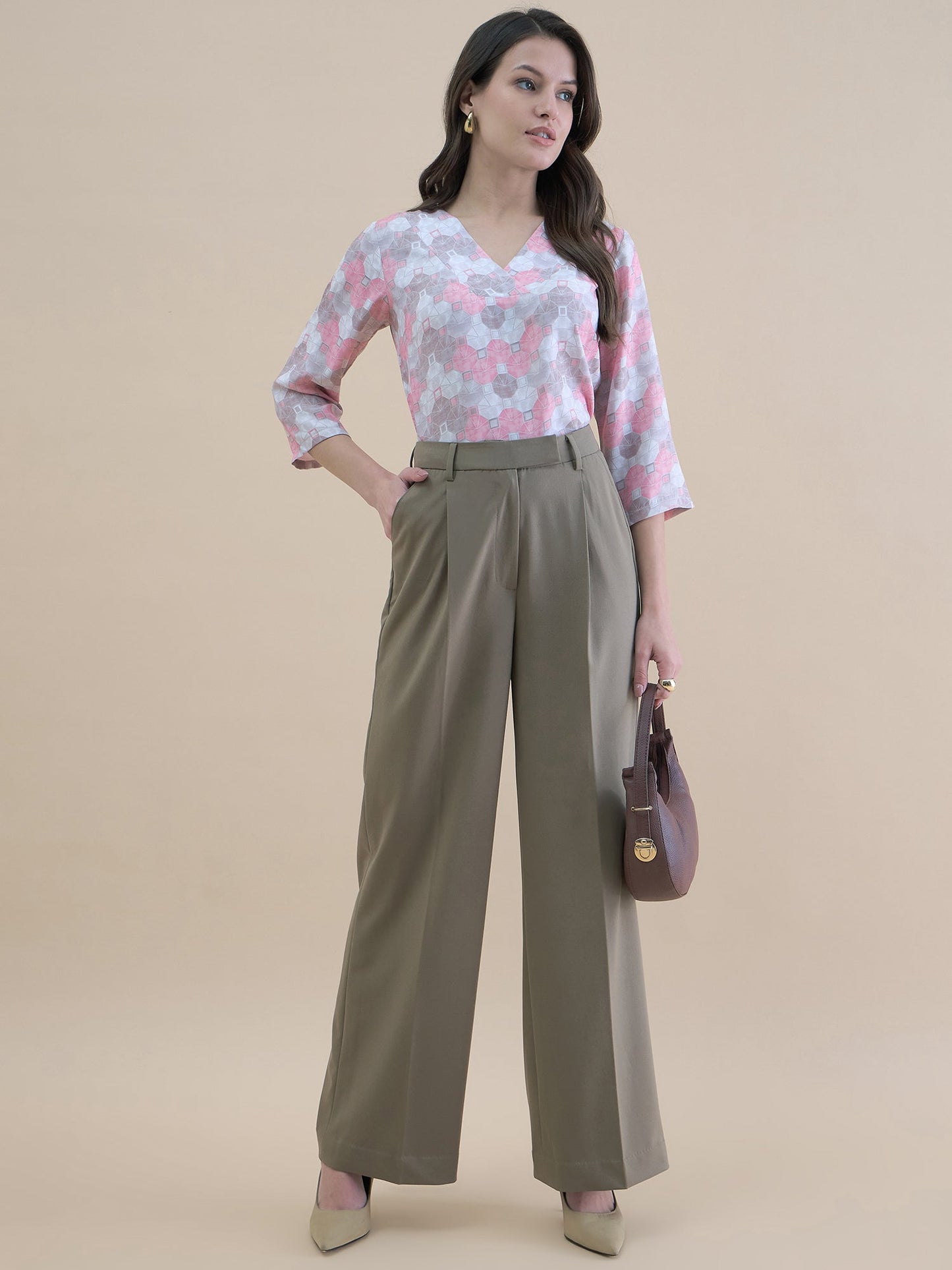 PowerSutra Geo-print V-neck loose fit women casual top