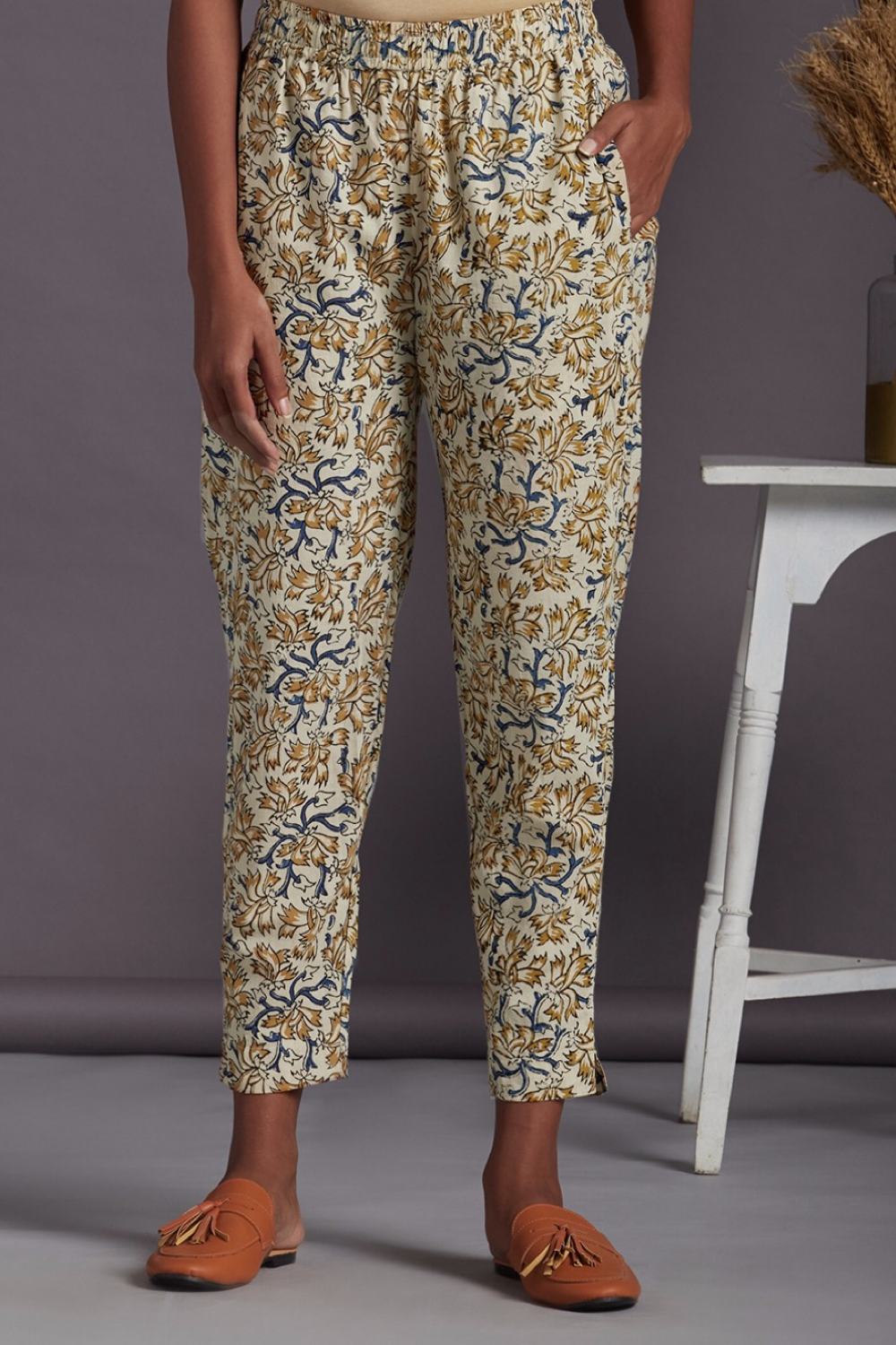 Maati Craft elasticated printed narrow trouser - ivory & jaal