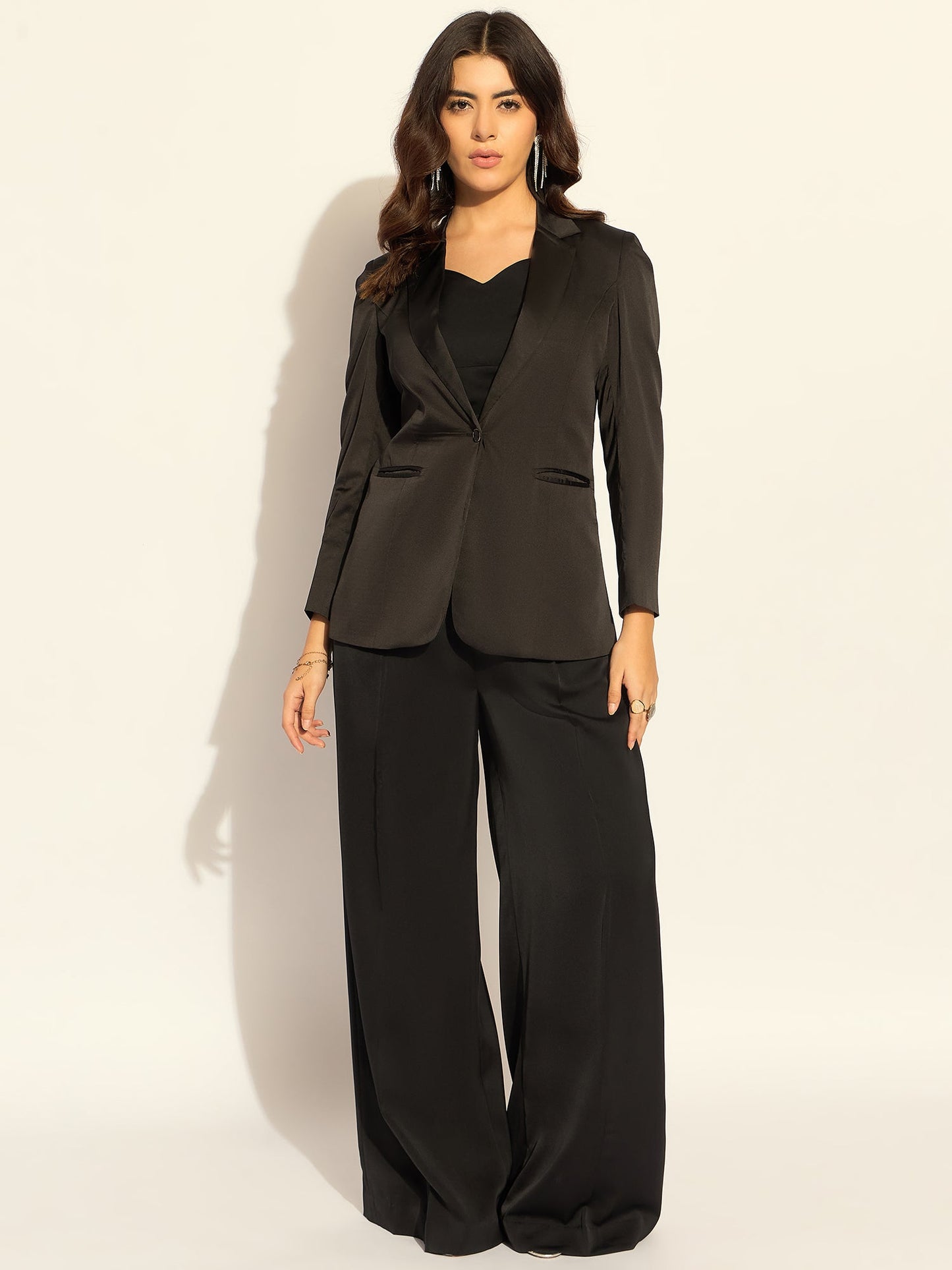 PowerSutra Loose-Fit Elegant Blazer Set With Bustier In Soft Satin Fabric