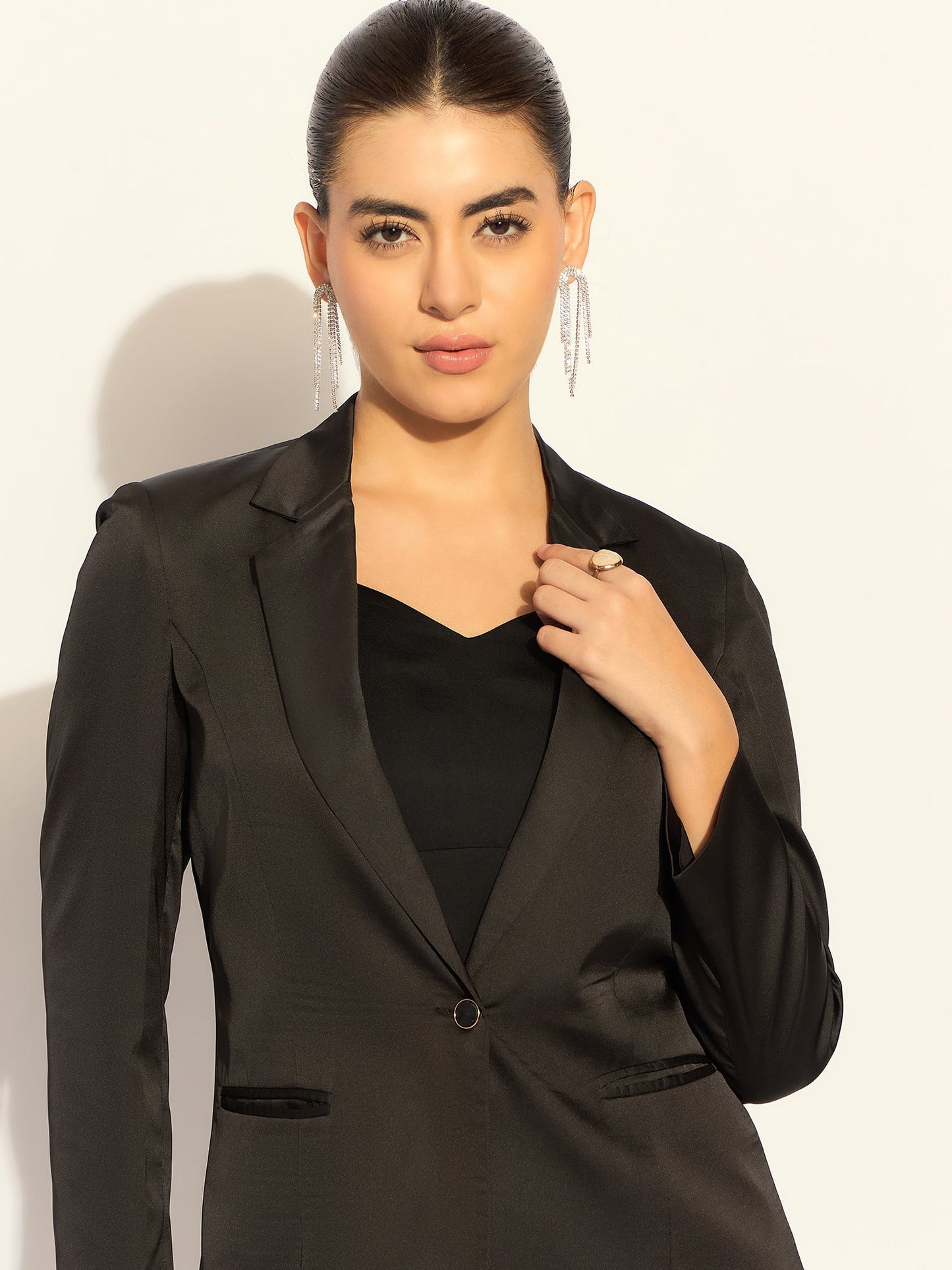 PowerSutra Loose-Fit Elegant Blazer Set With Bustier In Soft Satin Fabric