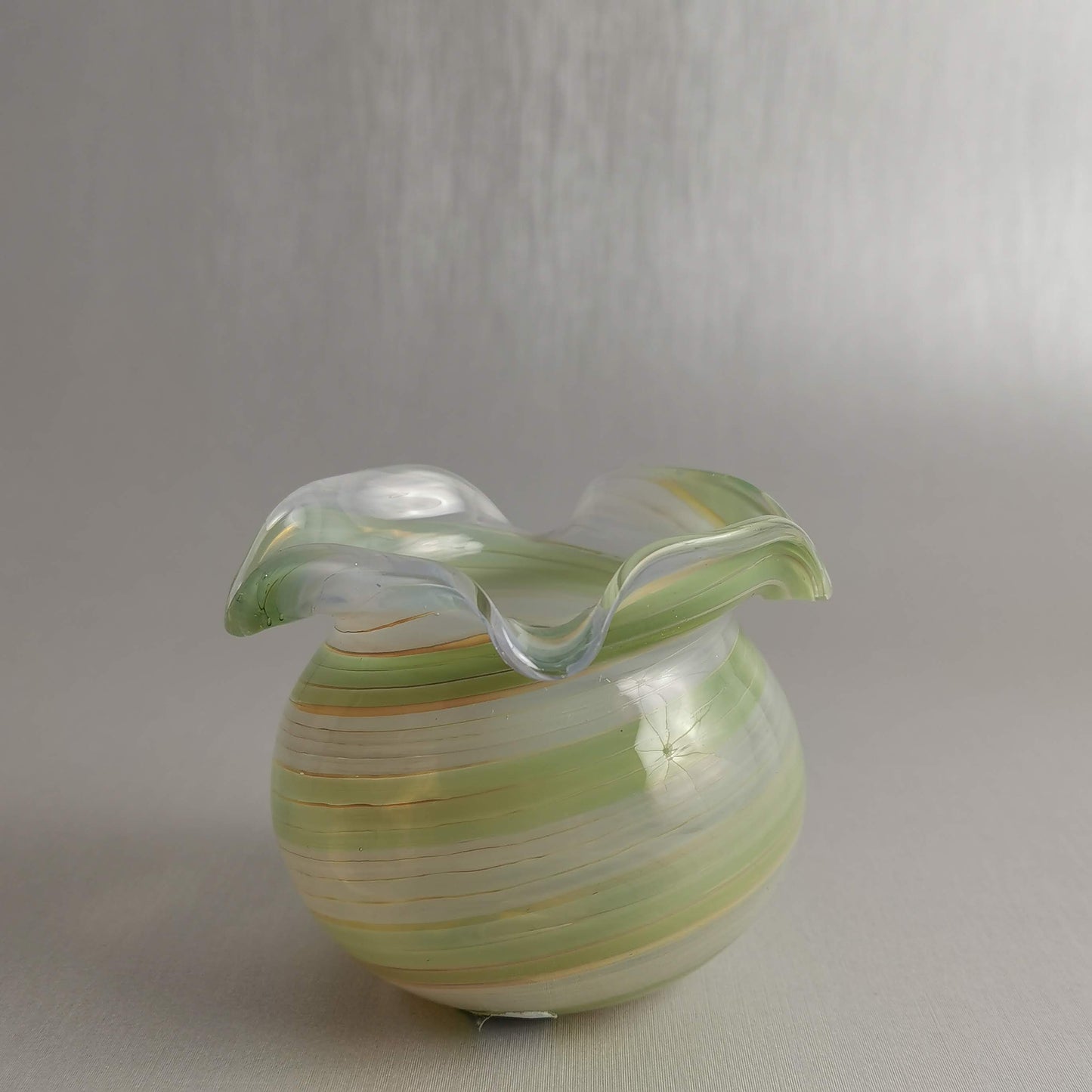 Art Glass Bowl /Vase Melo