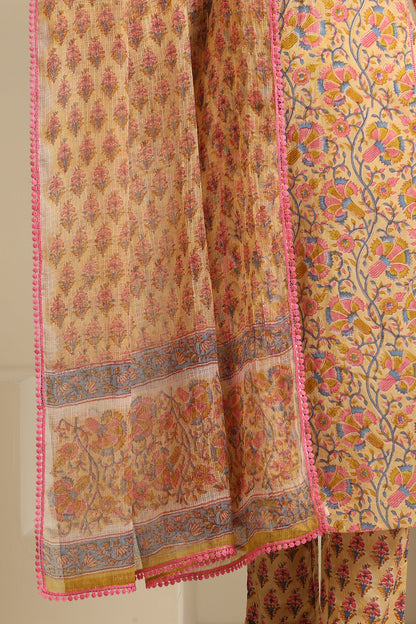 Murraya Yellow Lantana Floral Kurta Set of 3