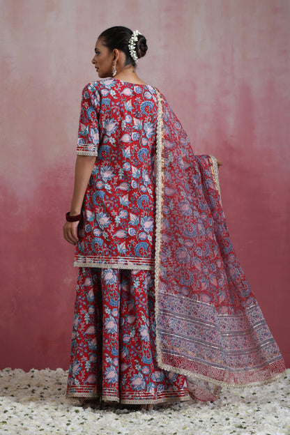 Murraya Red Ruhani Gharara Set of 3