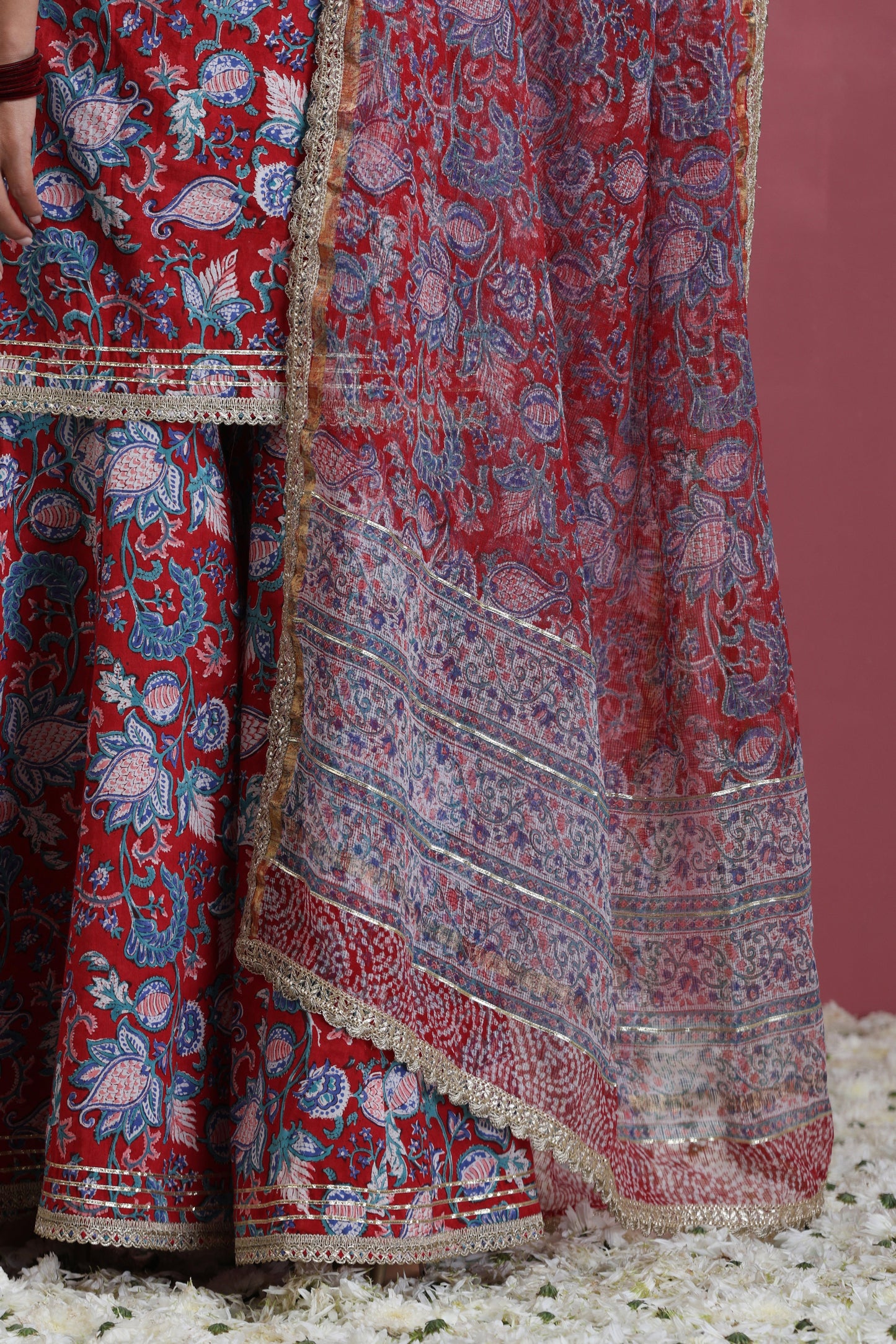 Murraya Red Ruhani Gharara Set of 3
