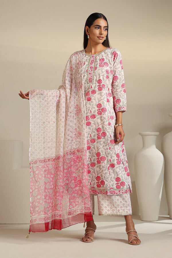 Murraya White Rosalia Kurta Set of 3