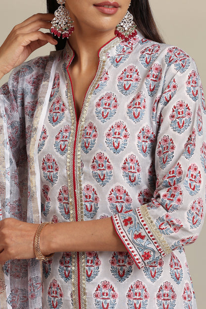 Murraya Grey Salvia Kurta Set of 3