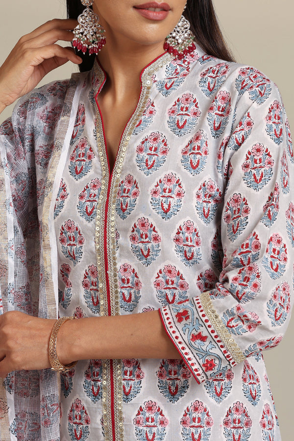 Murraya Grey Salvia Kurta Set of 3