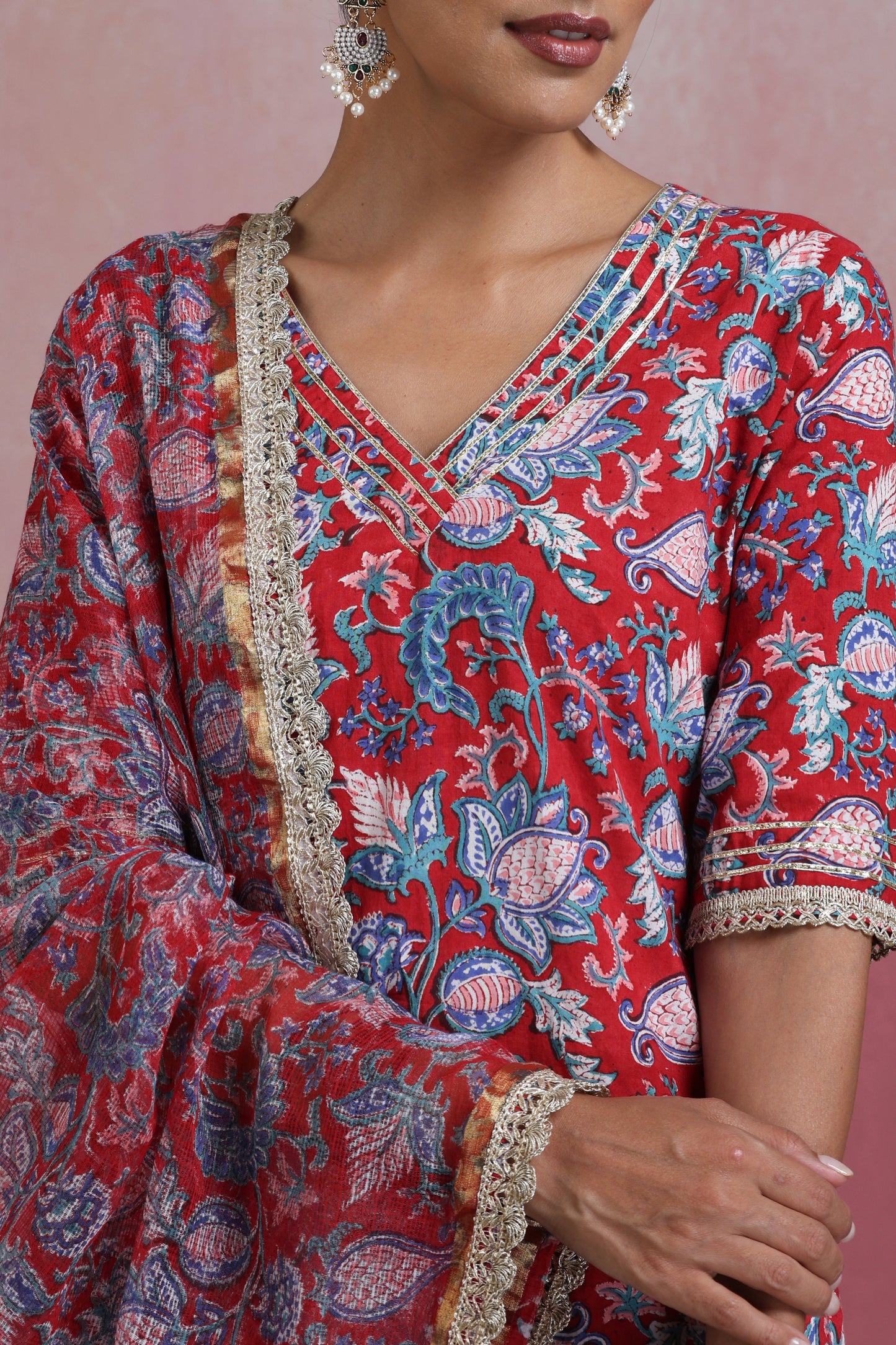 Murraya Red Ruhani Gharara Set of 3