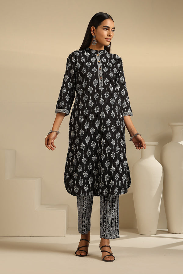 Murraya Black Onyx Kurta Set of 2