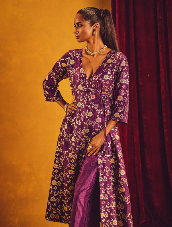  trueBrowns Purple Brocade Angrakha Kurta Set