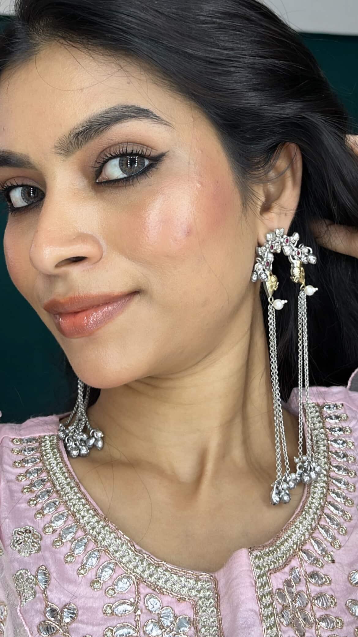dangling earrings