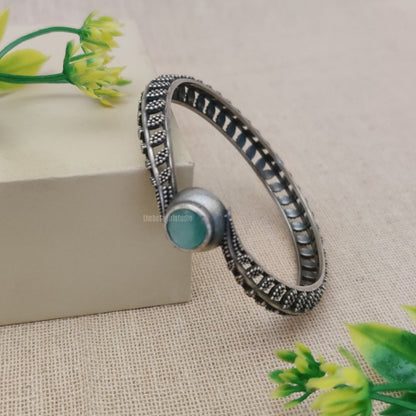 Oxidised kada