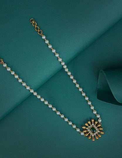 Kemp & Ad Stone Pendant with Pearl Choker Necklace (color option)