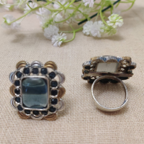 Dual Tone stone ring
