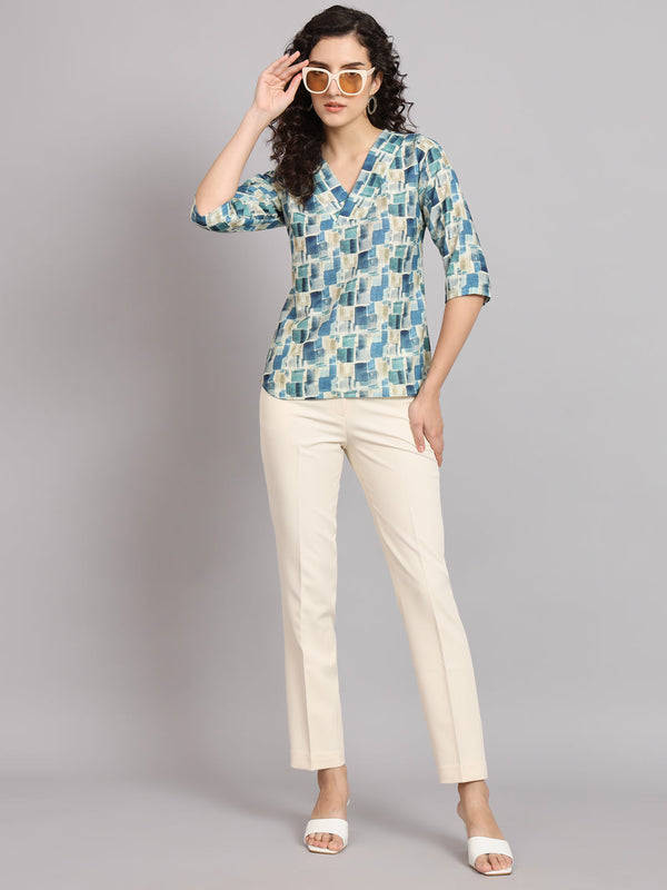 Regular Fit Printed V-Neck Top - Blue and Green