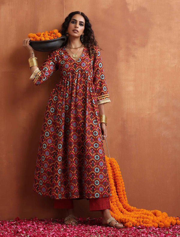 trueBrowns Maroon Flared Anarkali Kurta Set