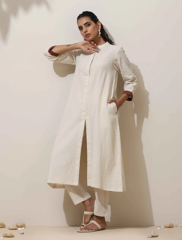 trueBrowns Off white Cotton Linen Kurta Pant Set