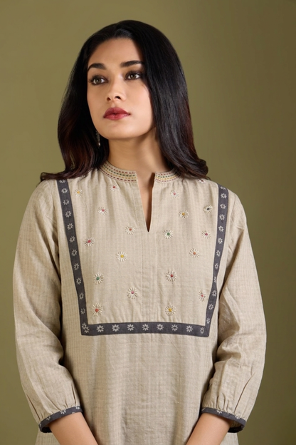 Vanilla Bean Blossom Dress With Patch Pocket Mc