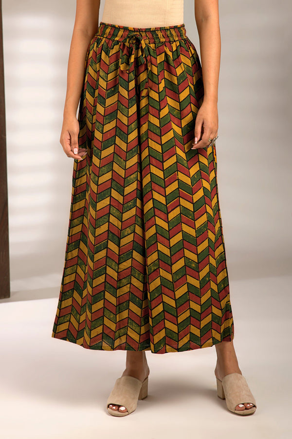 Maati Craft elasticated printed farshi - multicolored & kaju katli