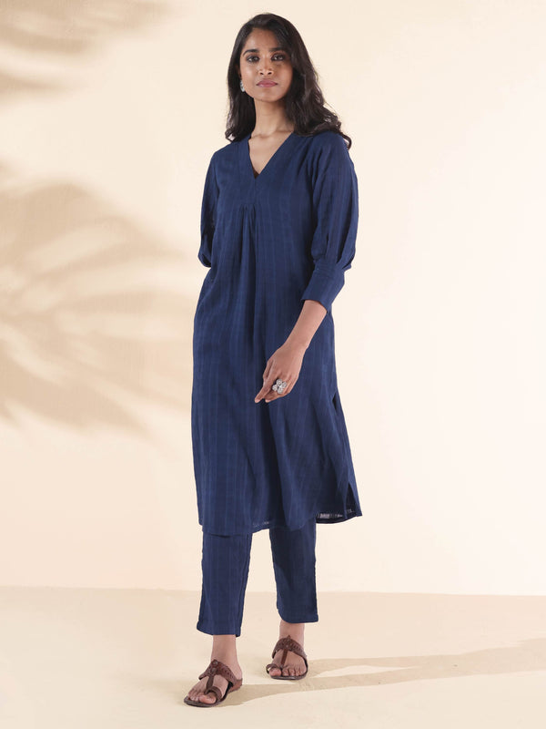 trueBrowns Blue Cotton Dobby Kurta Pant Set