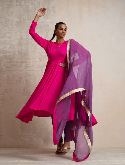 trueBrowns Pink Crinkle Arkali Kurta Pant Dupatta Set