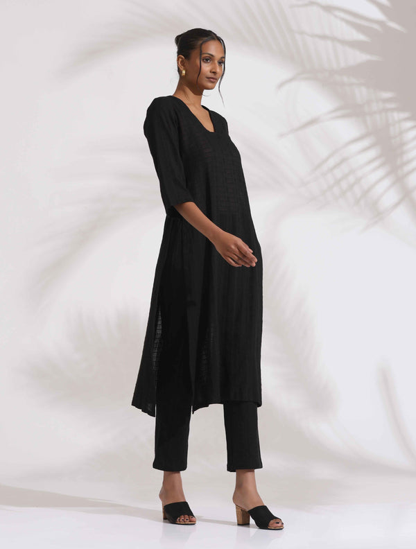 trueBrowns Black Cotton High Slit Kurta Set